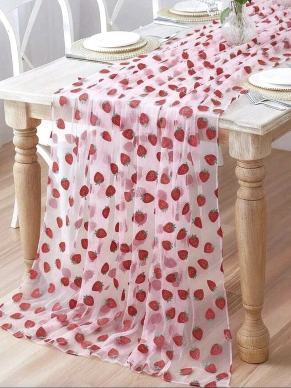 Strawberry 🍓 Table Runner NEW